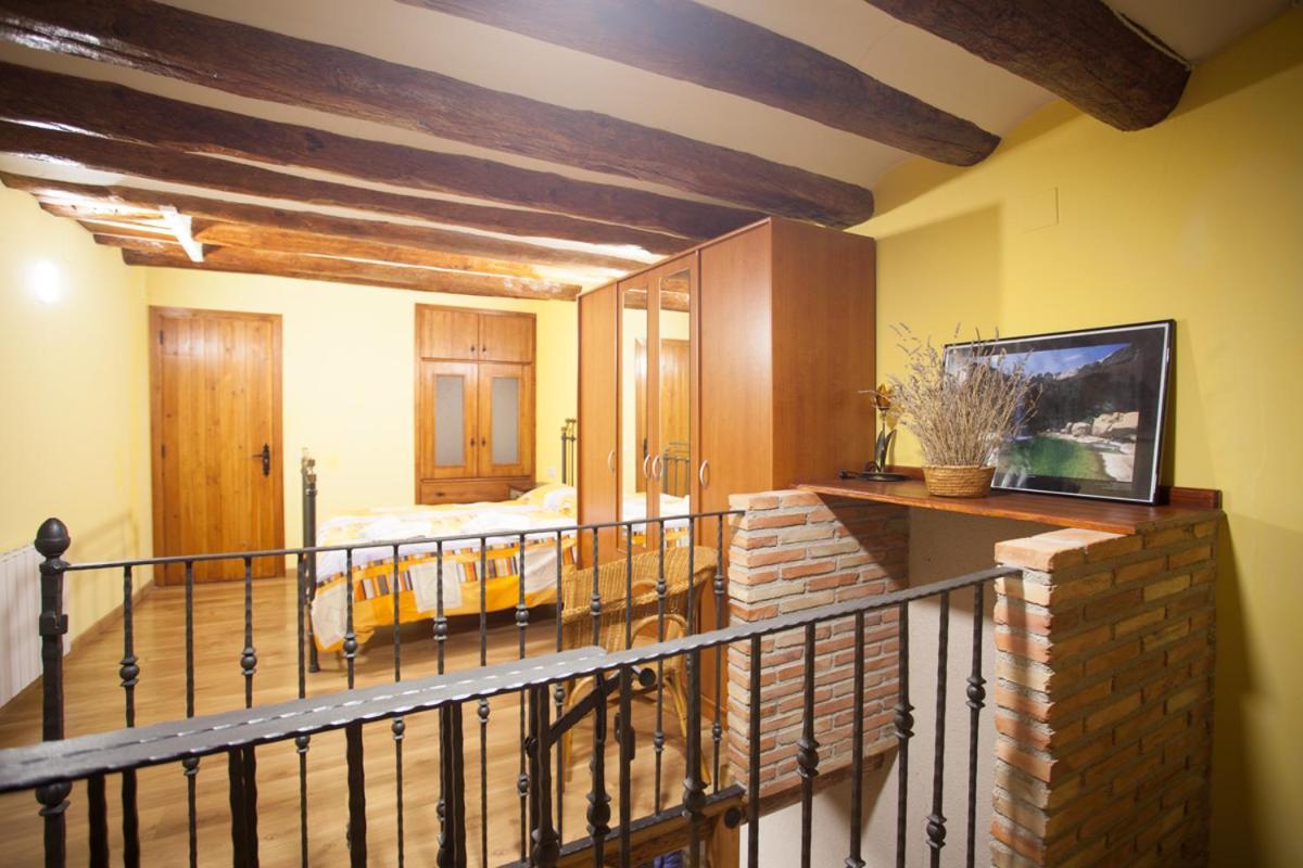 Casa Carranclanc Apartment Penarroya De Tastavins Bagian luar foto
